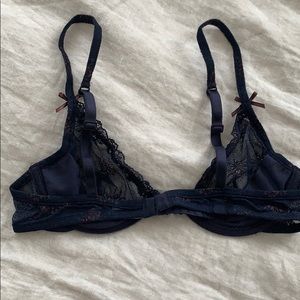 Intimissimi - navy blue lace balconet style bra